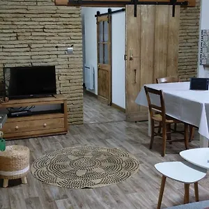 loustal.midi-pyreneeshotels.com/